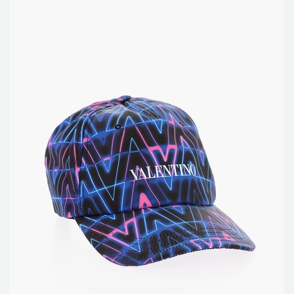 Valentino Garavani NWT Blue and Pink Patterned optical cap - Picture 3 of 3